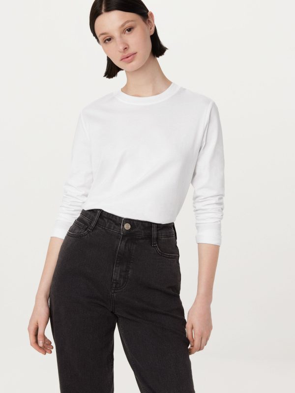 The Long Sleeve T-Shirt in Bright White Fashion