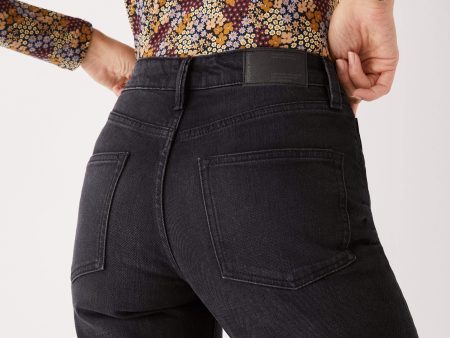 The Cyndi Straight Jean in Black on Sale