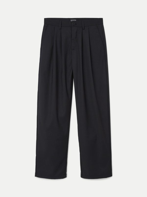 The Theo Pleated Baggy Pant in Black Online now