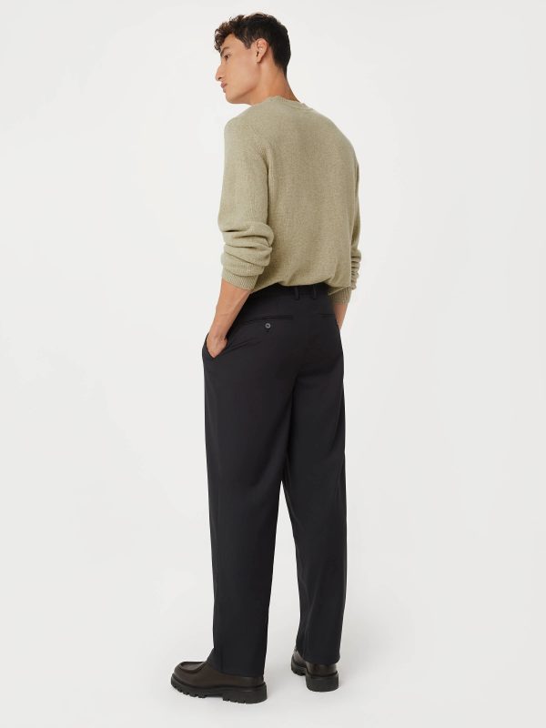 The Theo Pleated Baggy Pant in Black Online now