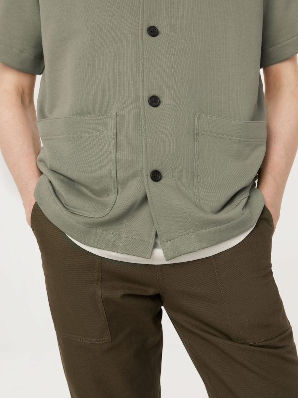 The Short Sleeve Overshirt in Vetiver Green For Sale