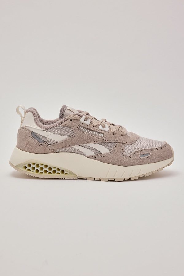 Reebok Classic Leather Hexalite Ash Moonstone Ash Moonstone Hot on Sale