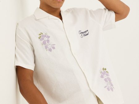 Common Need Magnolia Embroidered Linen Resort Shirt White For Discount