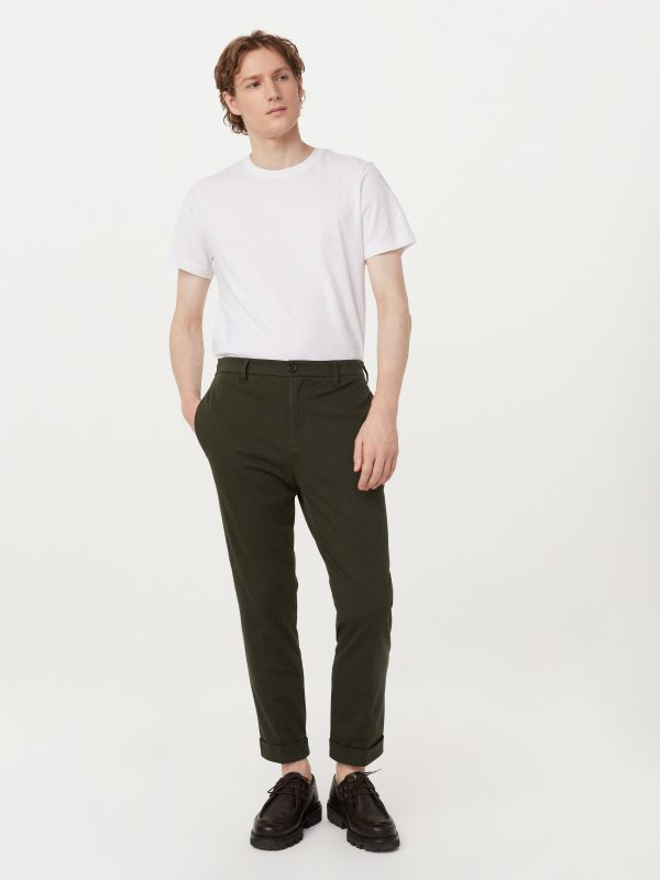 The Colin Tapered Flex Pant in Rosin Hot on Sale