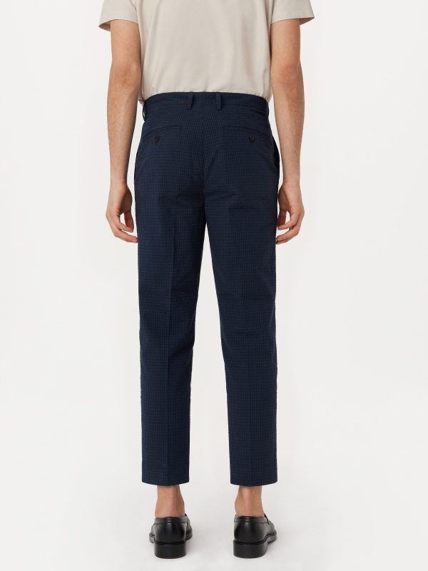 The Colin Tapered Seersucker Pant in Deep Blue For Sale