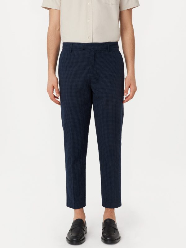 The Colin Tapered Seersucker Pant in Deep Blue For Sale