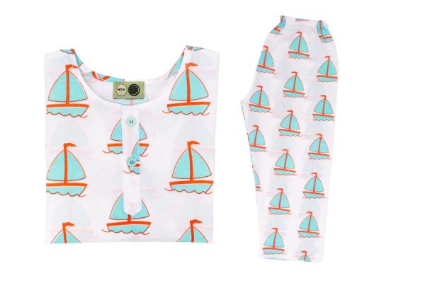 The Explorer Sailboat Night Dress Hot on Sale