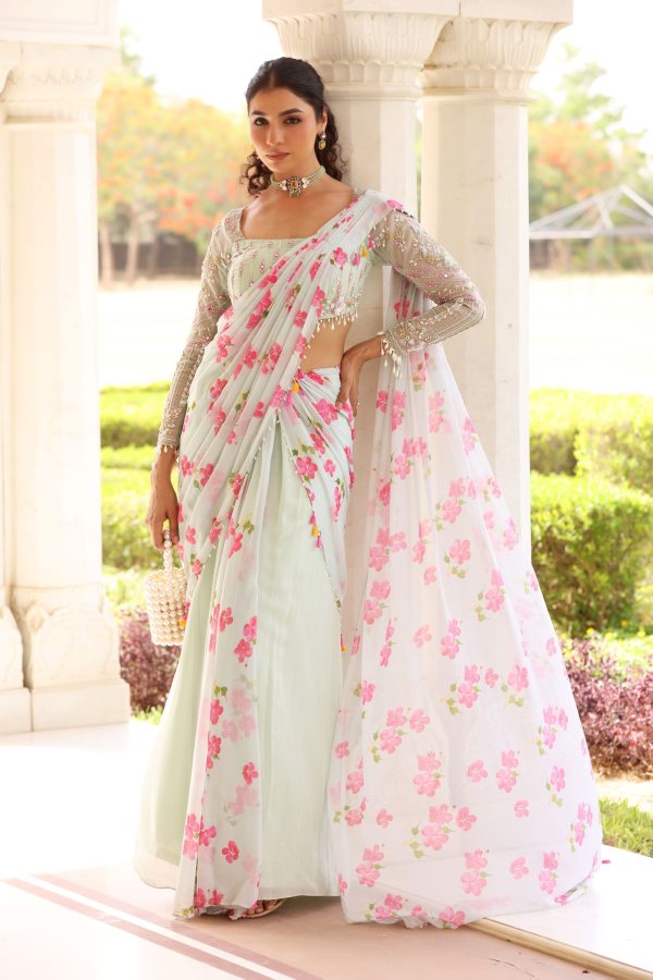 Daisy Drape saree For Discount