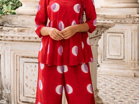 SAMAA CLAMP DYE CO-ORD SET IN RED on Sale