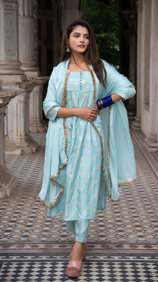 AARYAH POWDER BLUE KURTA SET IN SILK (Kurta + Pants + Dupatta) Sale