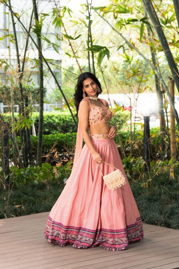 TORI LEHENGA SET Online now