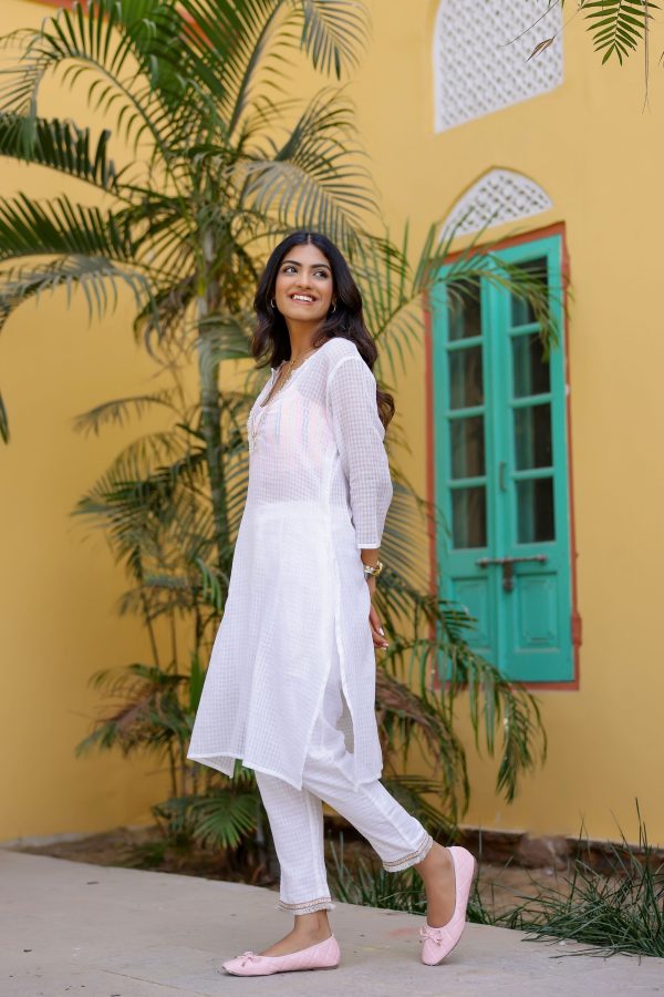 Peonia White Kurta-Pant with Stripe Bralette Online Sale