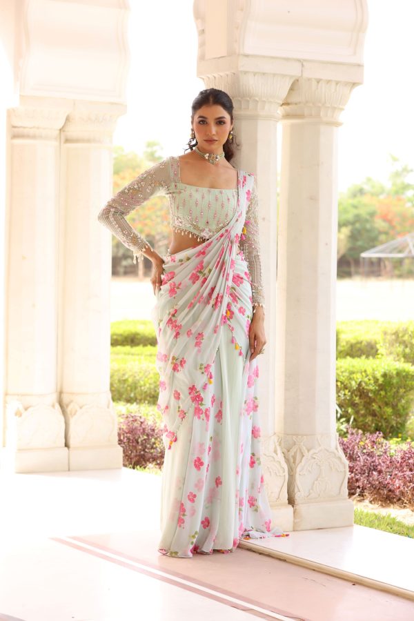 Daisy Drape saree For Discount