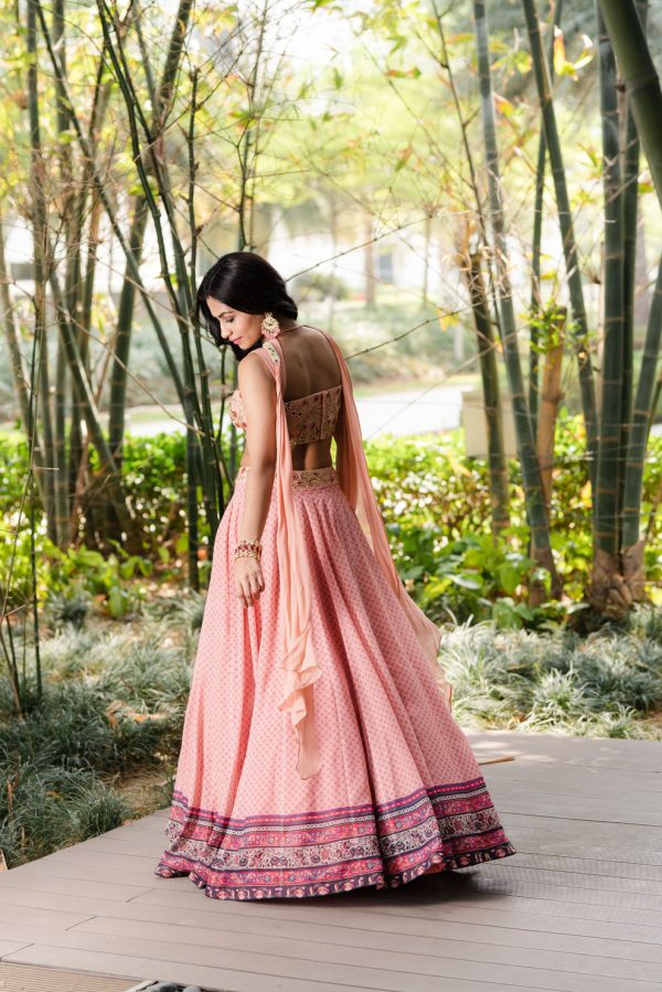 TORI LEHENGA SET Online now