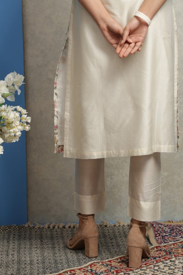 OFF WHITE EMBROIDERED KURTA For Cheap