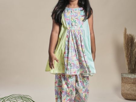 Tropical print kurta with yoke and salwar set Online