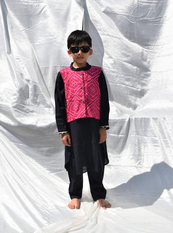 Bhandhani Boys Set of 3 - Kurta Payjama and Jacket Supply