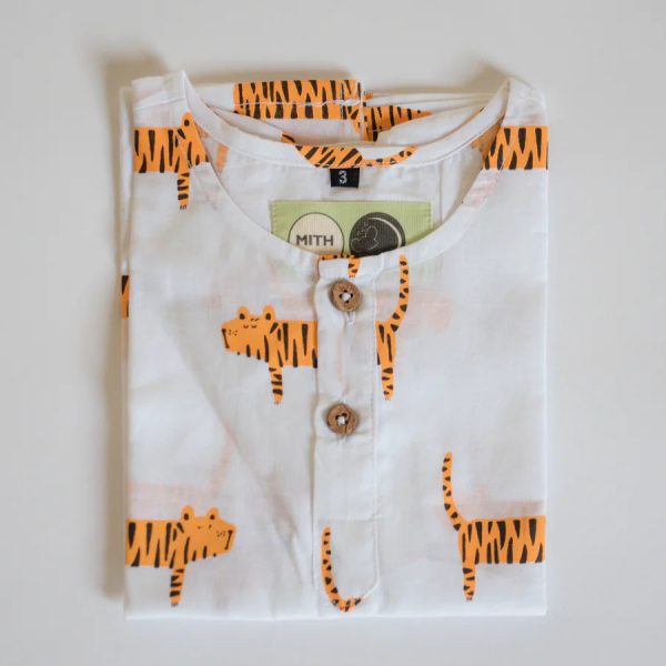 Augustus Tiger-White Night Dress for kids For Sale