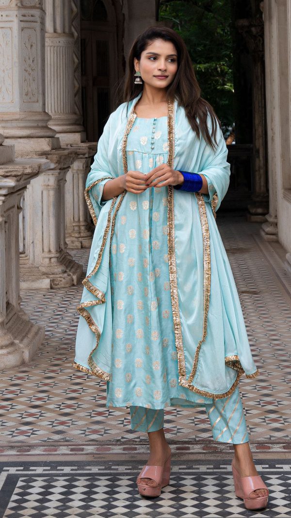 AARYAH POWDER BLUE KURTA SET IN SILK (Kurta + Pants + Dupatta) Sale