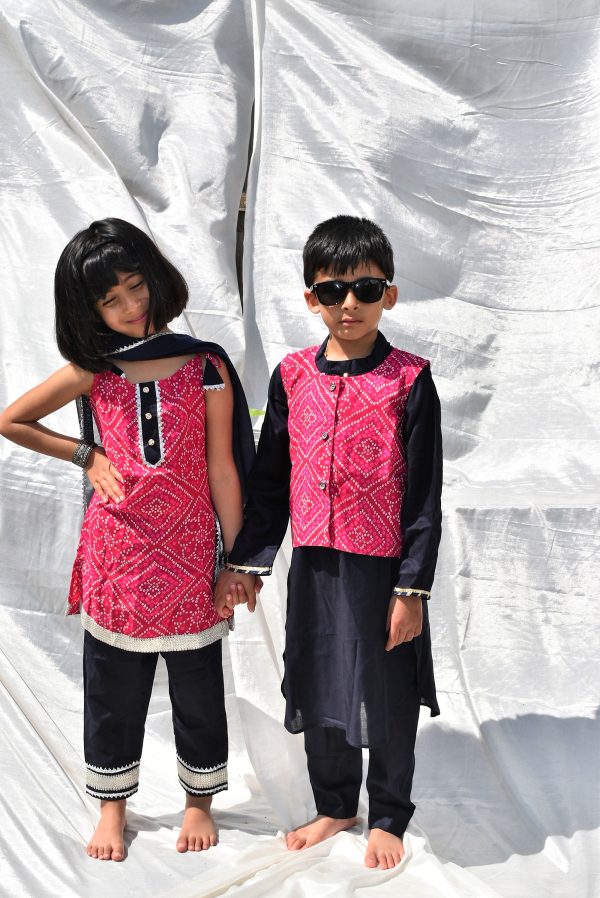 Bhandhani Boys Set of 3 - Kurta Payjama and Jacket Supply